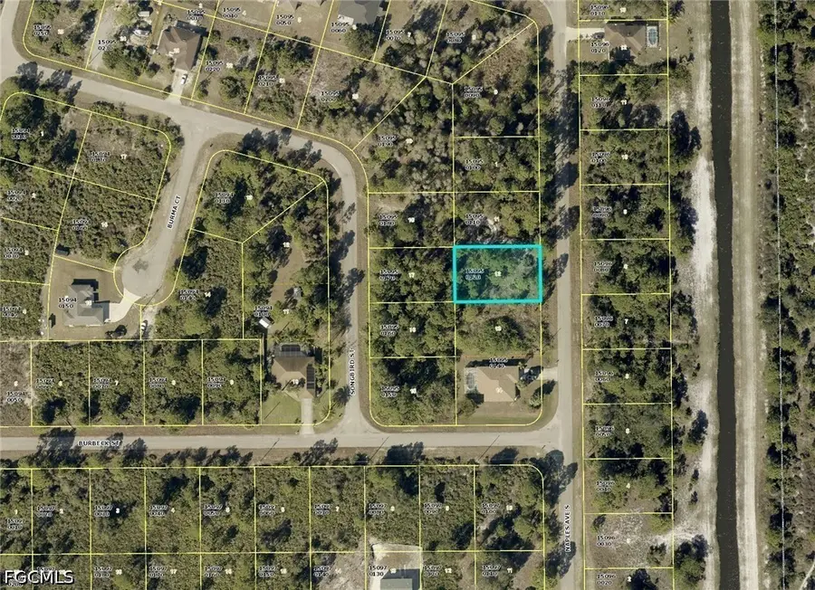 1260 Naples Avenue S, Fort Myers, FL 33913 - #2