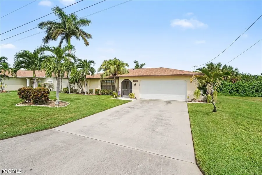 233 SE 31st Street, Cape Coral, FL 33904 - #3