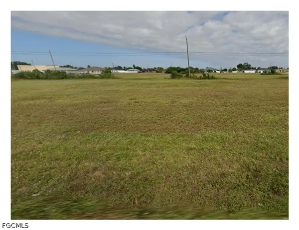 1037 NE 8th Street, Cape Coral, FL 33909
