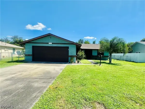 18505 Sandy Cove Drive, Fort Myers, FL 33967