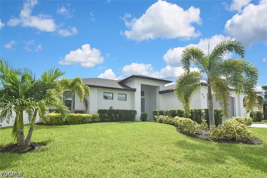 4129 SW 14th Avenue, Cape Coral, FL 33914 - #2