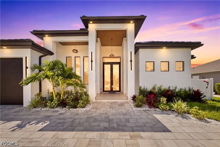 2814 Surfside Boulevard, Cape Coral, FL 33914 - #3
