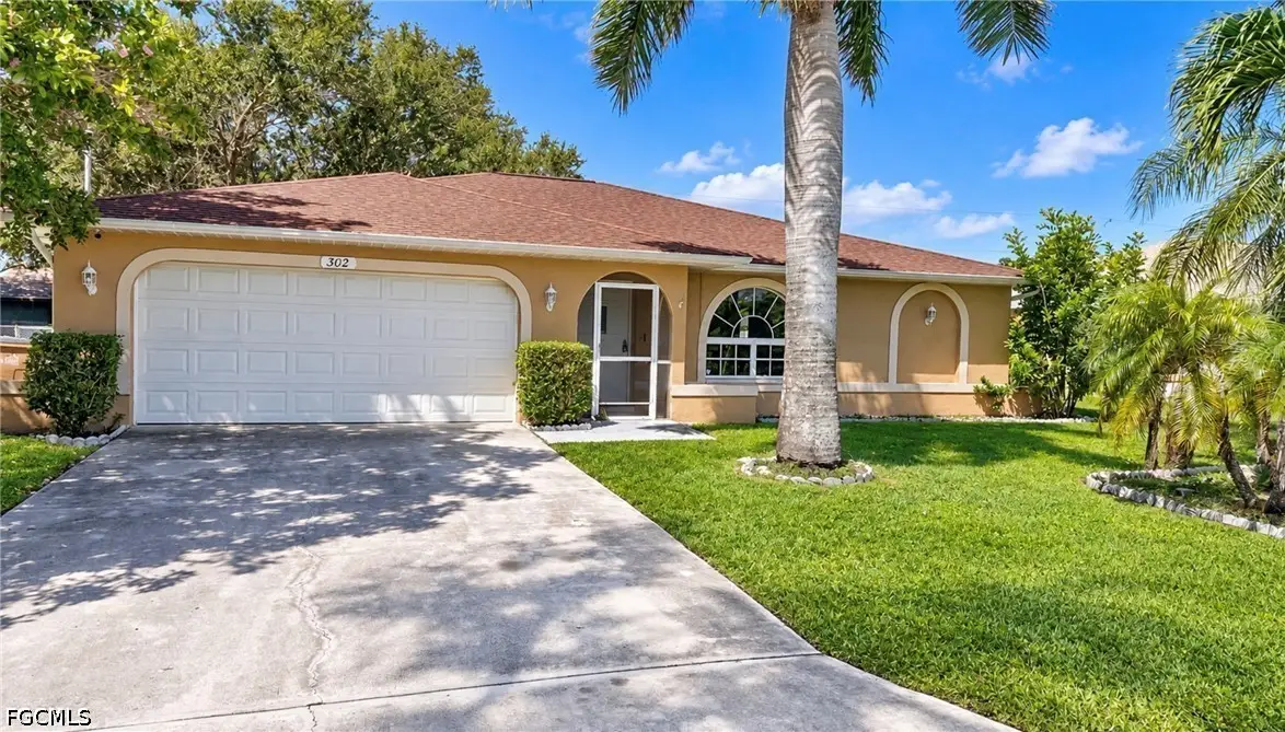 302 SE 1st Place, Cape Coral, FL 33990 - #1