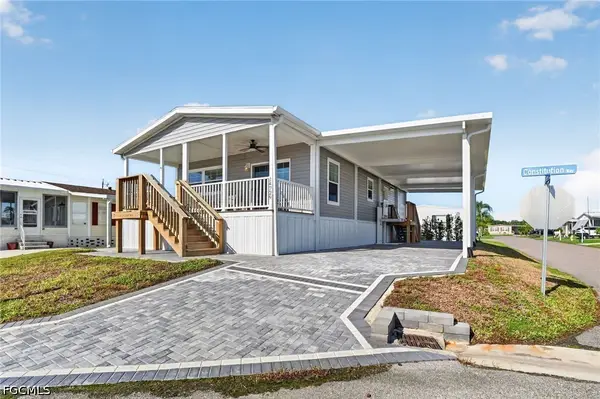 14729 Constitution Way, North Fort Myers, FL 33917