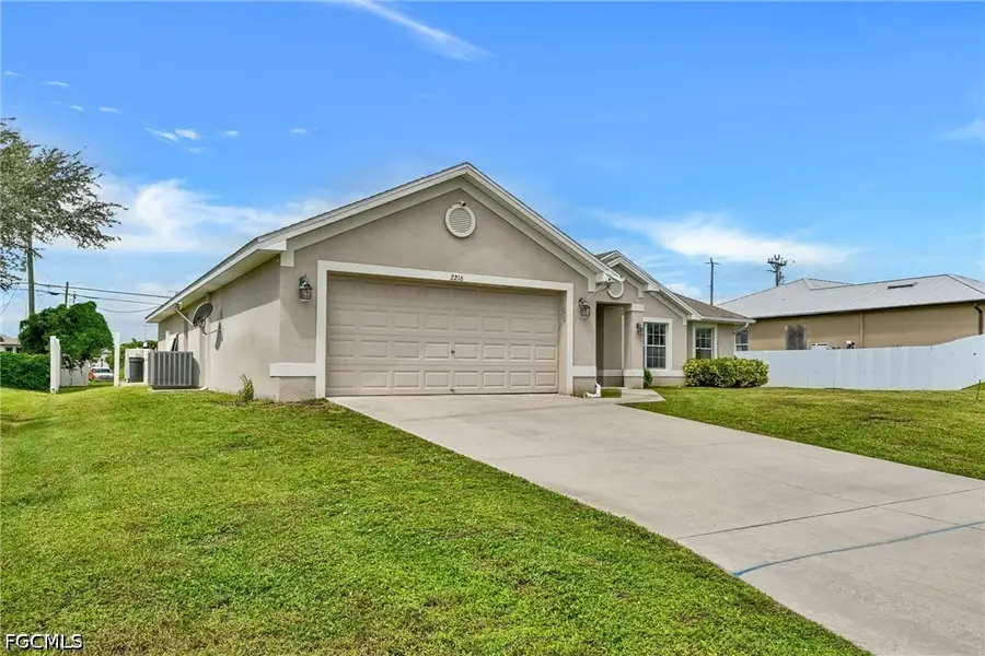 2216 NE 17th Avenue, Cape Coral, FL 33909 - #2