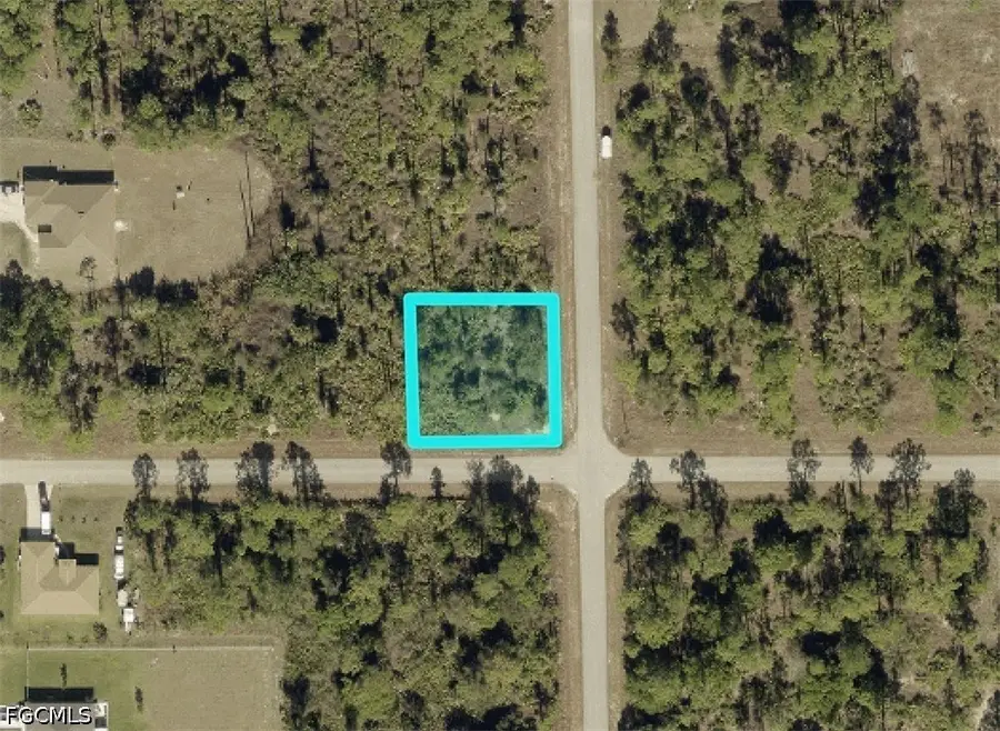 E 7th St, Lehigh Acres, FL 33972 - #2