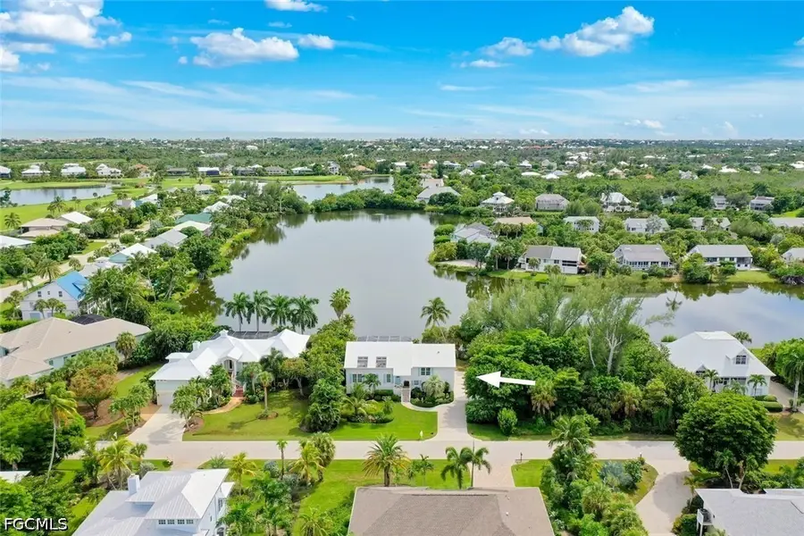 9015 Mockingbird Drive, Sanibel, FL 33957 - #2