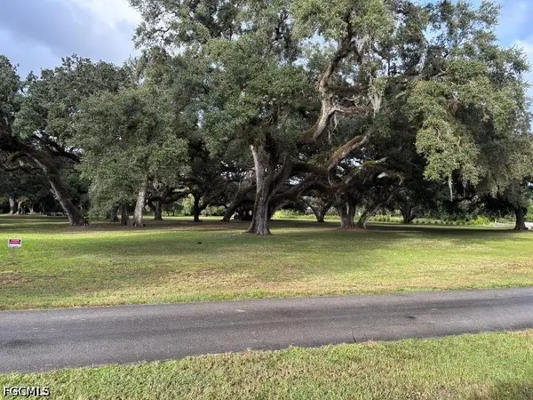 4030 Oak Haven Drive, Labelle, FL 33935