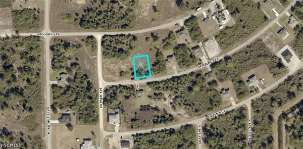 923 Dobbins Street E, Lehigh Acres, FL 33974