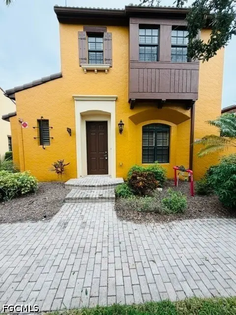 9122 Chula Vista Street #12101, Naples, FL 34113