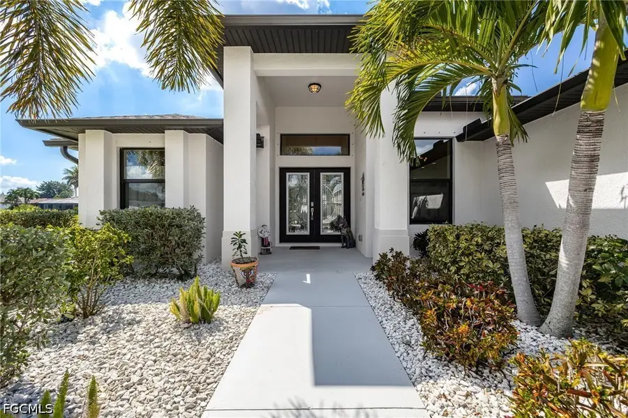 2704 SW 4th Place, Cape Coral, FL 33914 - #2