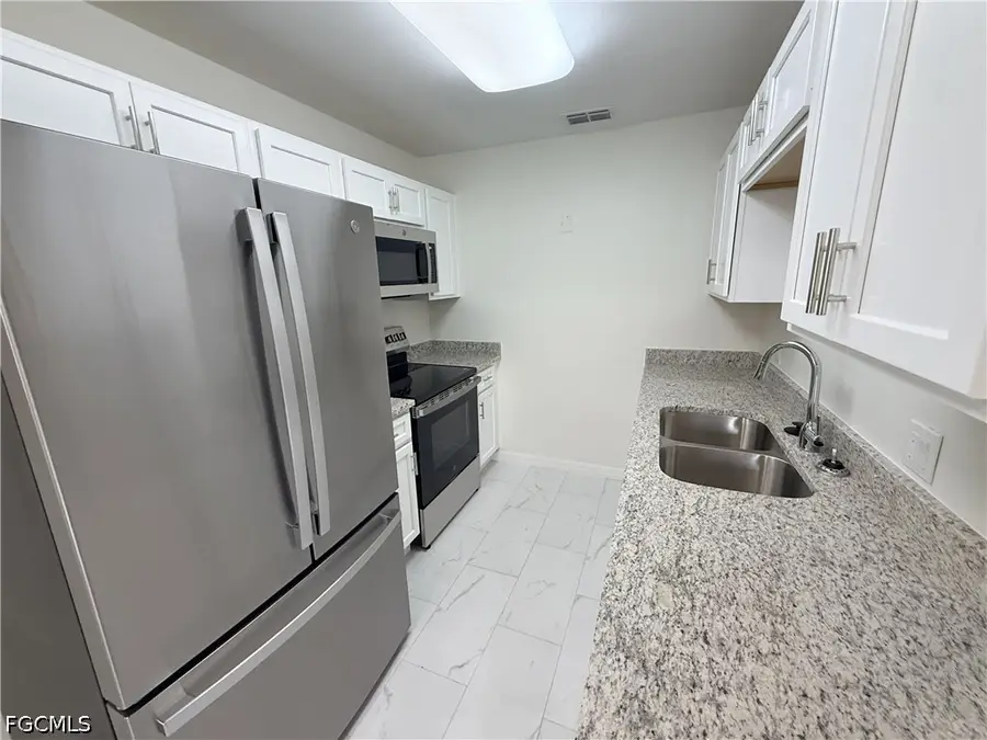 3225 E Riverside Drive #21B, Fort Myers, FL 33916 - #3