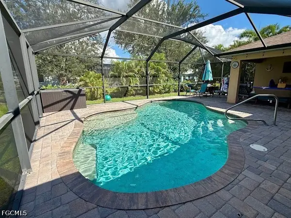 1817 NW 3rd Place, Cape Coral, FL 33993