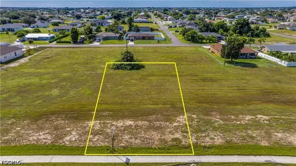 1316 Diplomat Parkway E, Cape Coral, FL 33909