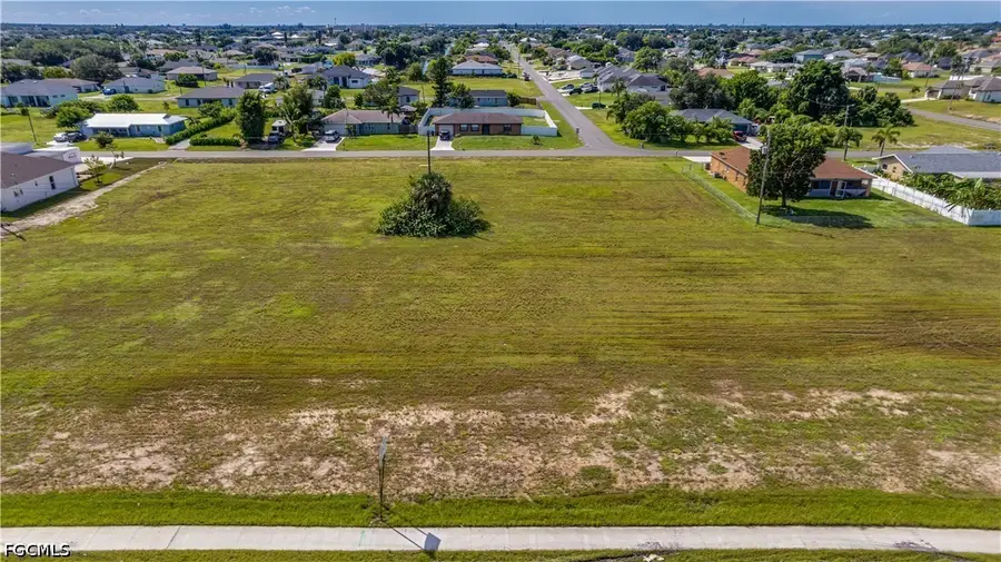 1316 Diplomat Parkway E, Cape Coral, FL 33909 - #2