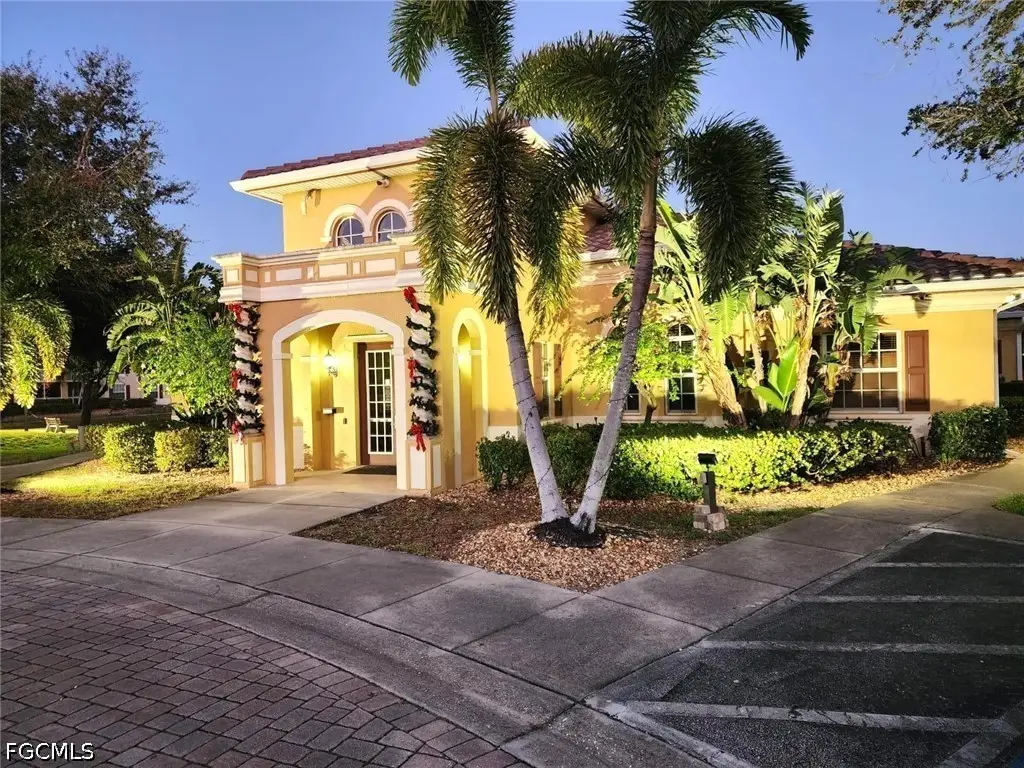4127 Residence Drive #424, Fort Myers, FL 33901 - #1