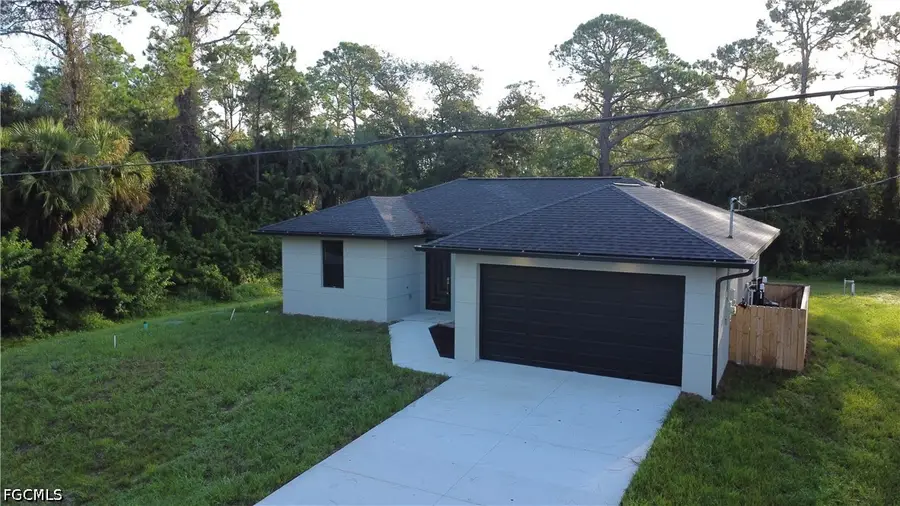 173 Blakely Avenue S, Lehigh Acres, FL 33974 - #2