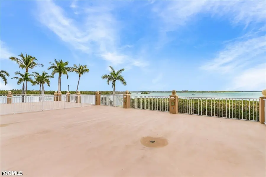 4137 Bay Beach Lane #522, Fort Myers Beach, FL 33931 - #2