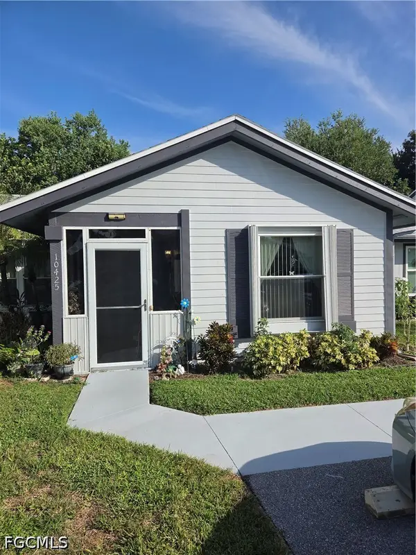 10425 New Bedford Court, Lehigh Acres, FL 33936