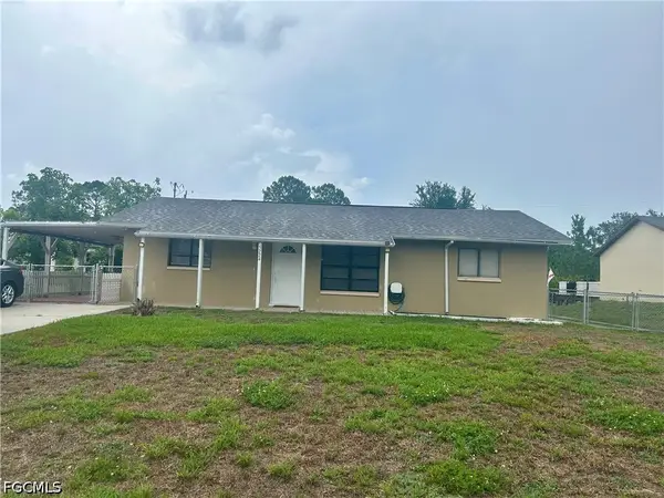 5224 3rd Street W, Lehigh Acres, FL 33971