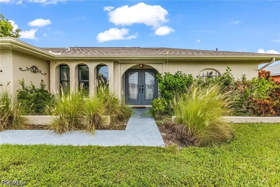 216 SE 30th Terrace, Cape Coral, FL 33904 - #3