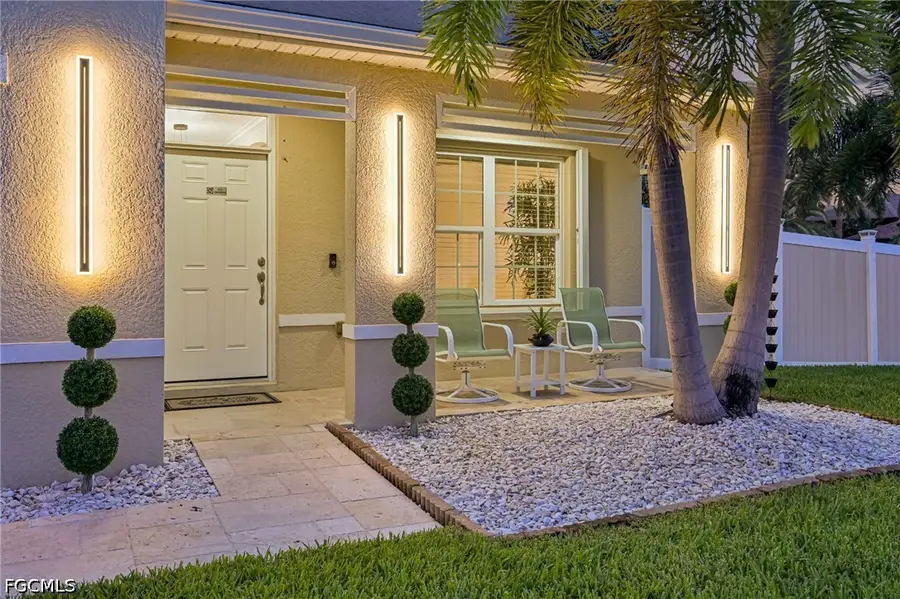 1723 SW 40th Street, Cape Coral, FL 33914 - #2