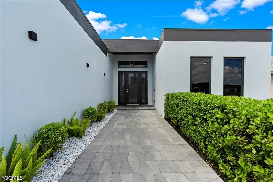 1112 NE 6th Avenue, Cape Coral, FL 33909 - #3
