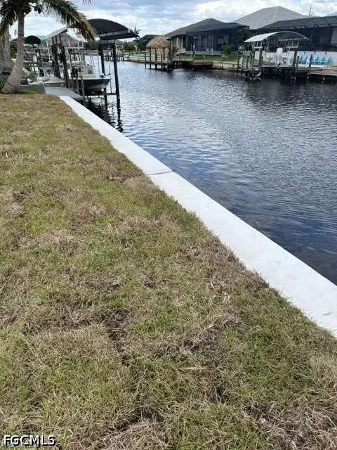 1239 NW 39th Avenue, Cape Coral, FL 33993 - #1