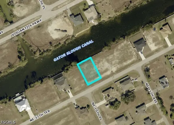1011 NE 37th Terrace, Cape Coral, FL 33909
