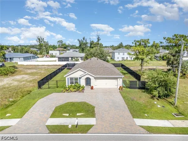 1413 SW Trafalgar Parkway, Cape Coral, FL 33991