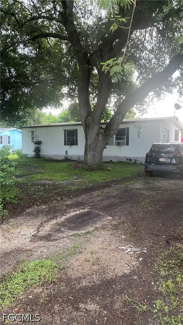 8065 Ebson Drive, North Fort Myers, FL 33917