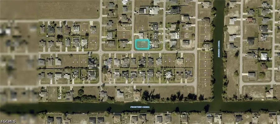 2021 NE 4th Place, Cape Coral, FL 33909 - #2