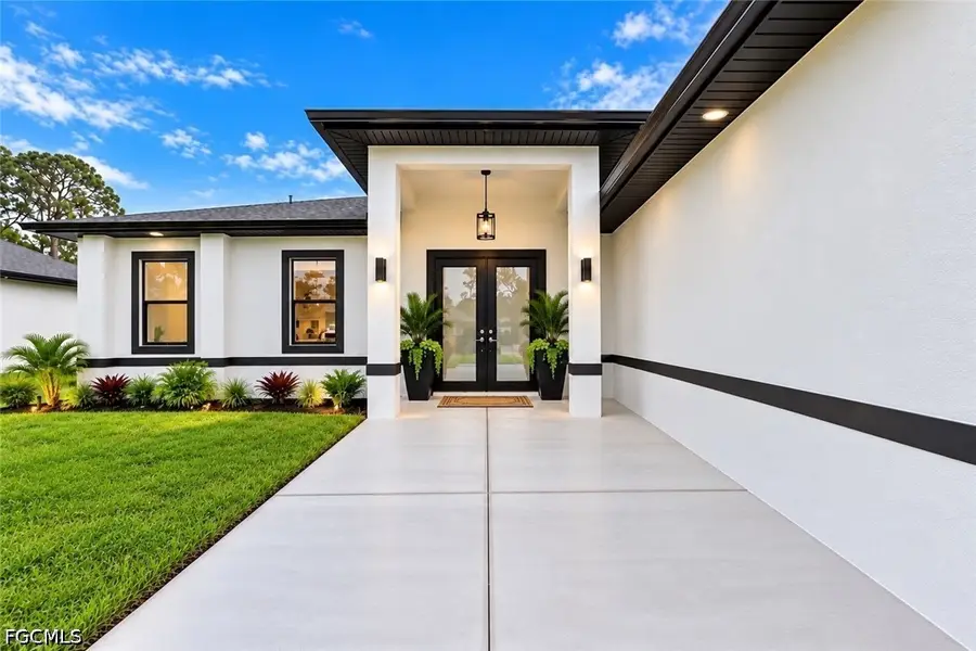 1052 Barnett Street E, Lehigh Acres, FL 33974 - #2