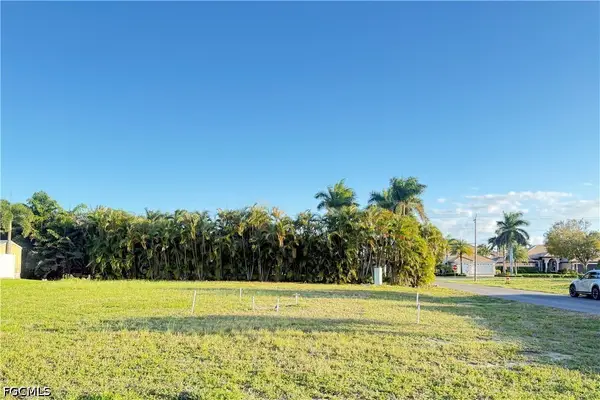 1928 SW 54th Lane, Cape Coral, FL 33914