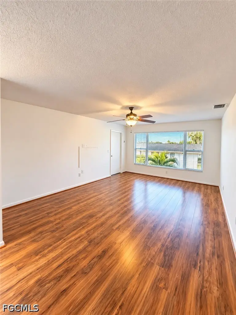 1304 S Brandywine Circle #3, Fort Myers, FL 33919 - #2