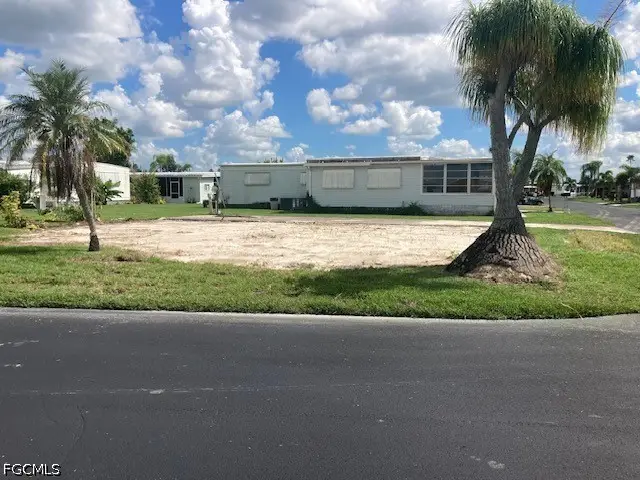 270 Valencia Drive, Fort Myers, FL 33905 - #3