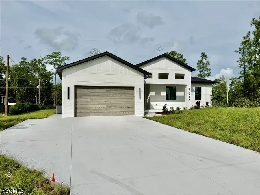 1303 Broadway Avenue, Lehigh Acres, FL 33972 - #2