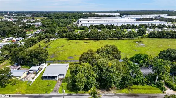 2566 Dryden Circle, Fort Myers, FL 33905