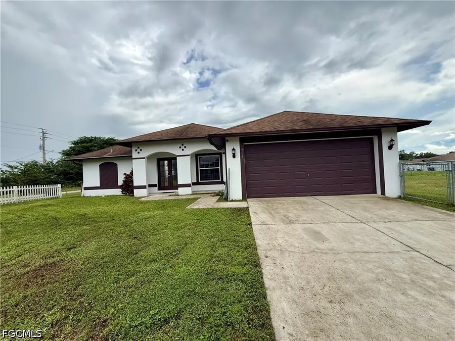4401 27th Street Sw, Lehigh Acres, FL 33973 - #2