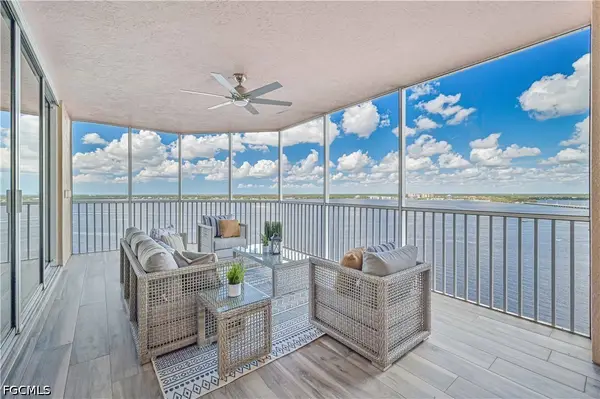 2104 W 1st Street #1701, Fort Myers, FL 33901