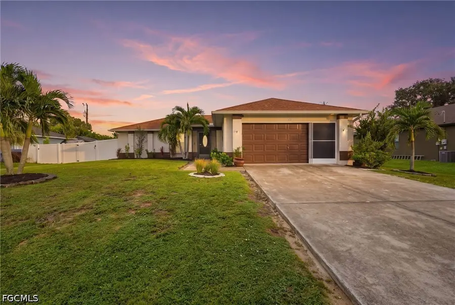 624 SW 9th Avenue, Cape Coral, FL 33991 - #2