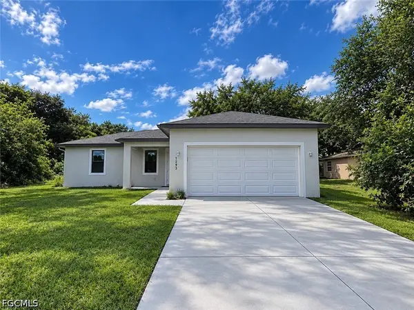 505 Columbus Boulevard Nw, Lehigh Acres, FL 33974