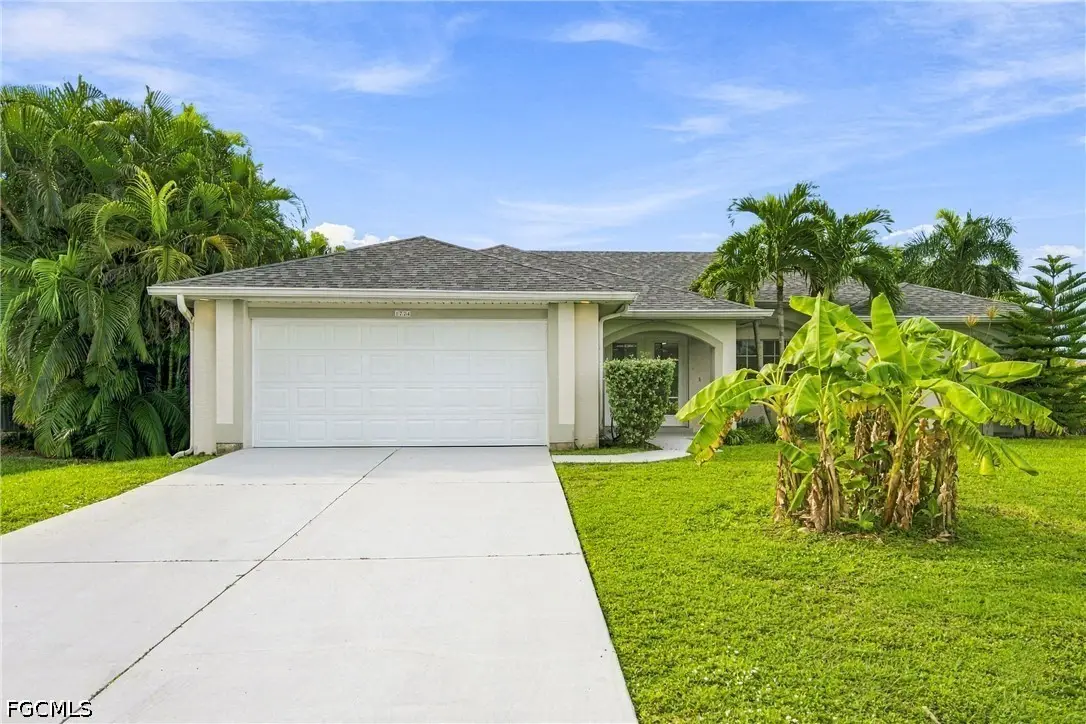 1724 SW 51st Terrace, Cape Coral, FL 33914 - #1
