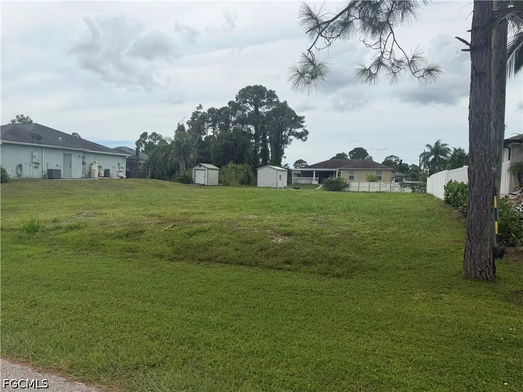1017 Alaska Avenue, Lehigh Acres, FL 33971 - #1
