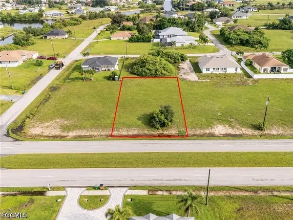 2807 Tropicana Parkway W, Cape Coral, FL 33993
