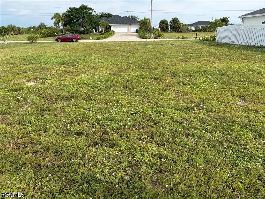 828 NW 8th Terrace, Cape Coral, FL 33993 - #1