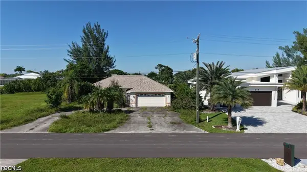 209 SE 28th Terrace, Cape Coral, FL 33904