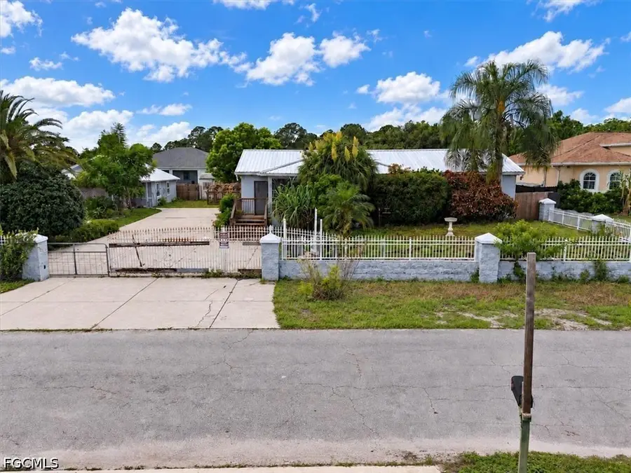 4702 Olive Avenue S, Lehigh Acres, FL 33976 - #2
