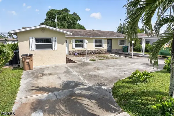 5227 Coronado Parkway, Cape Coral, FL 33904