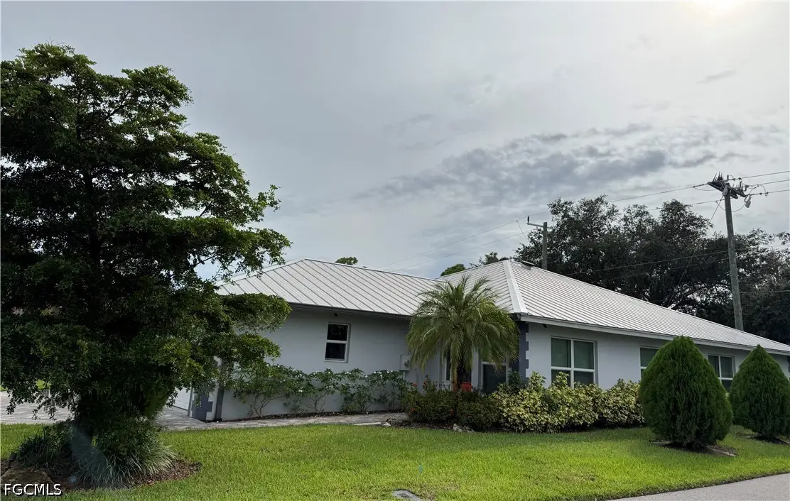204 Village Circle, Labelle, FL 33935 - #1